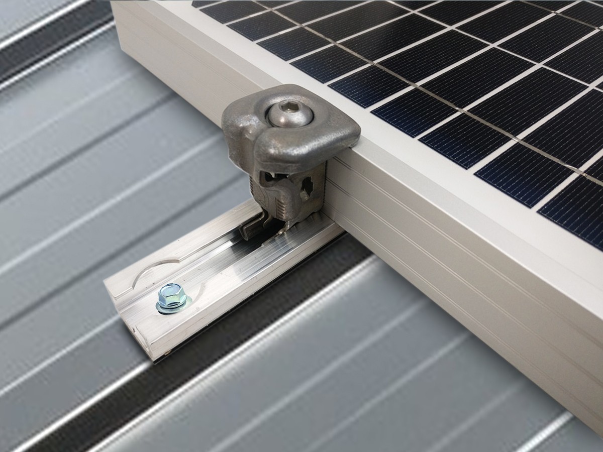 découvrez comment installer un système photovoltaïque chez vous pour produire votre propre énergie solaire, réduire votre facture d'électricité et contribuer à un avenir durable.