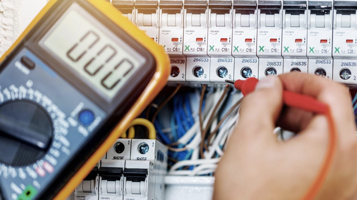 installateur-certifie Pourquoi choisir un installateur certifié pour vos projets ?