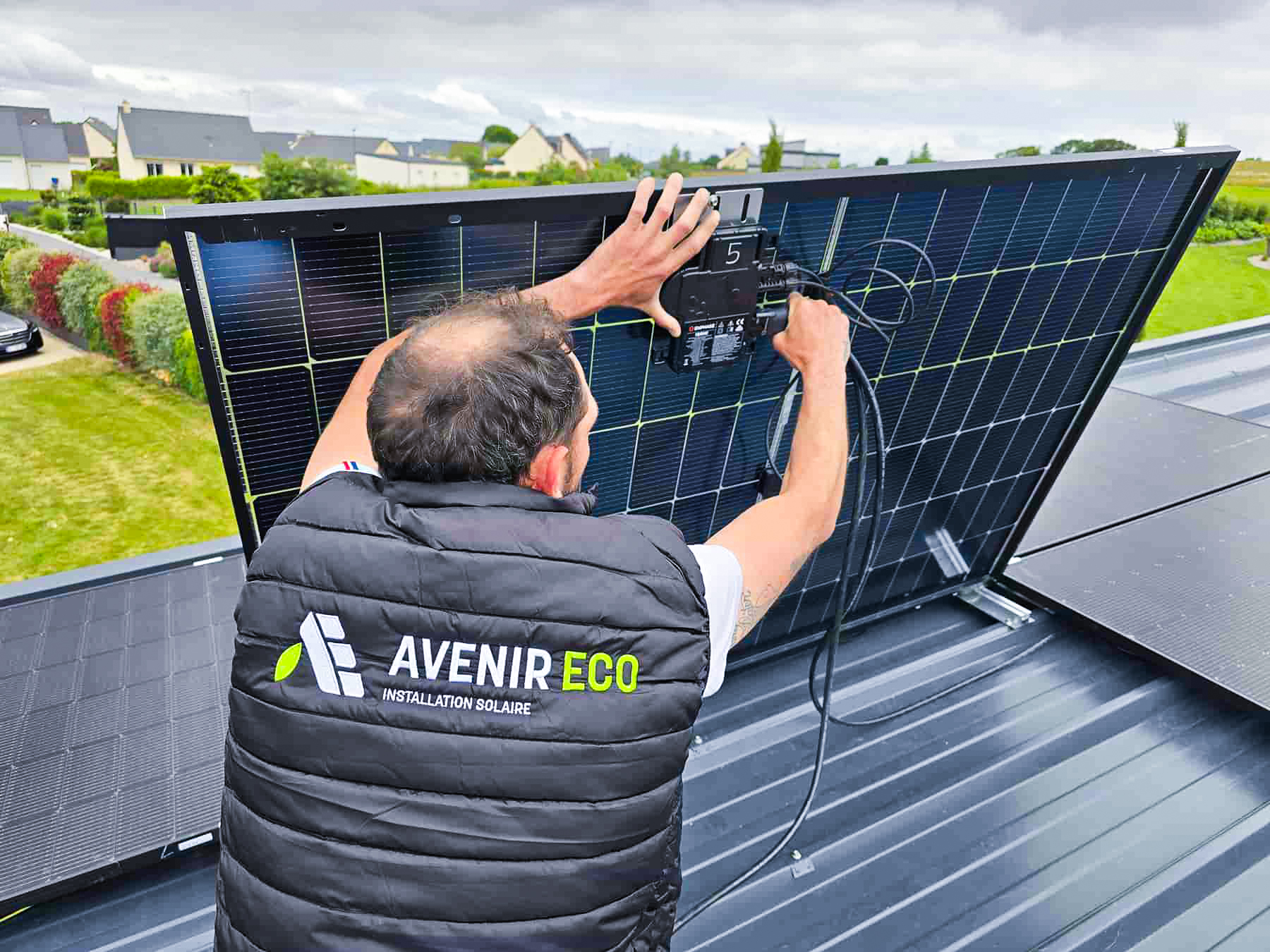 découvrez les meilleurs installateurs de panneaux photovoltaïques en bretagne. profitez d'une énergie renouvelable et d'économies sur vos factures grâce à notre sélection d'experts en installation pv.