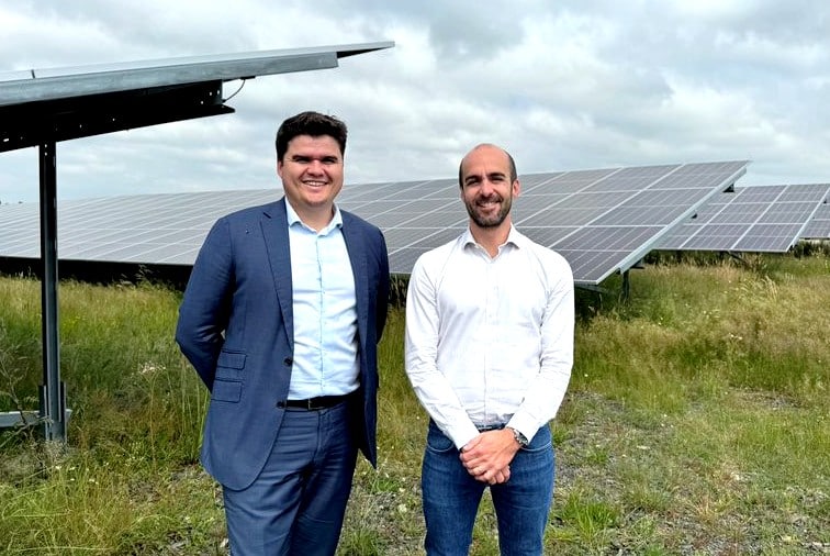 découvrez nos services d'installation photovoltaïque à bret. profitez de l'énergie solaire pour réduire votre facture d'électricité et contribuer à la transition écologique. contactez-nous pour un devis personnalisé et transformez votre toiture en source d'énergie renouvelable.