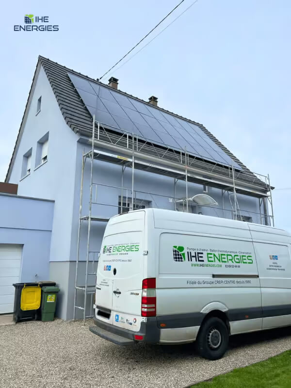 installateur-photovoltaiques-1 meilleur installateur panneaux photovoltaïques