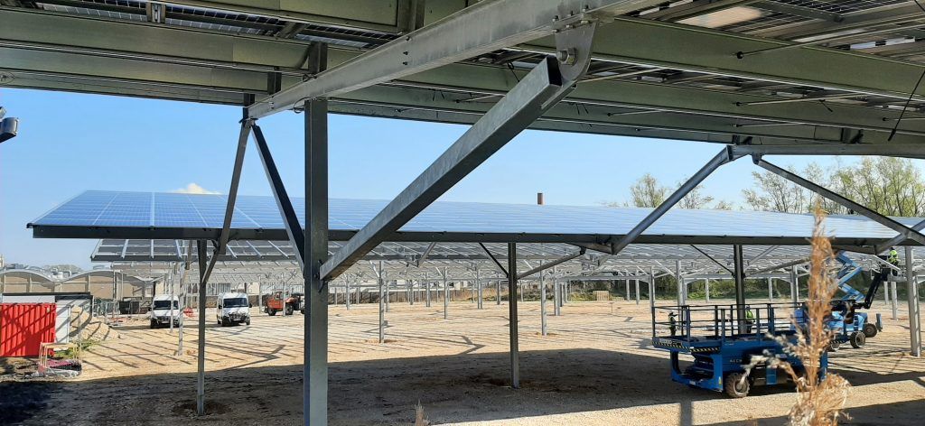 besoin d'un installateur photovoltaïque à dole ? découvrez nos services experts pour l'installation de panneaux solaires adaptés à vos besoins. optez pour une énergie propre et économique tout en bénéficiant d'un accompagnement personnalisé.