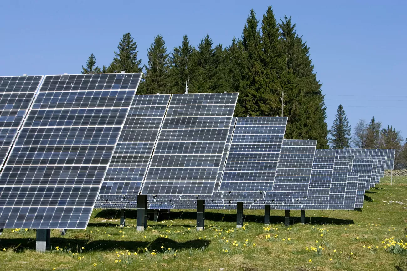 découvrez nos services d'installateur photovoltaïque dans le jura. profitez de solutions énergétiques durables et économiques pour votre maison ou entreprise grâce à des panneaux solaires de haute qualité. contactez-nous pour un devis personnalisé!