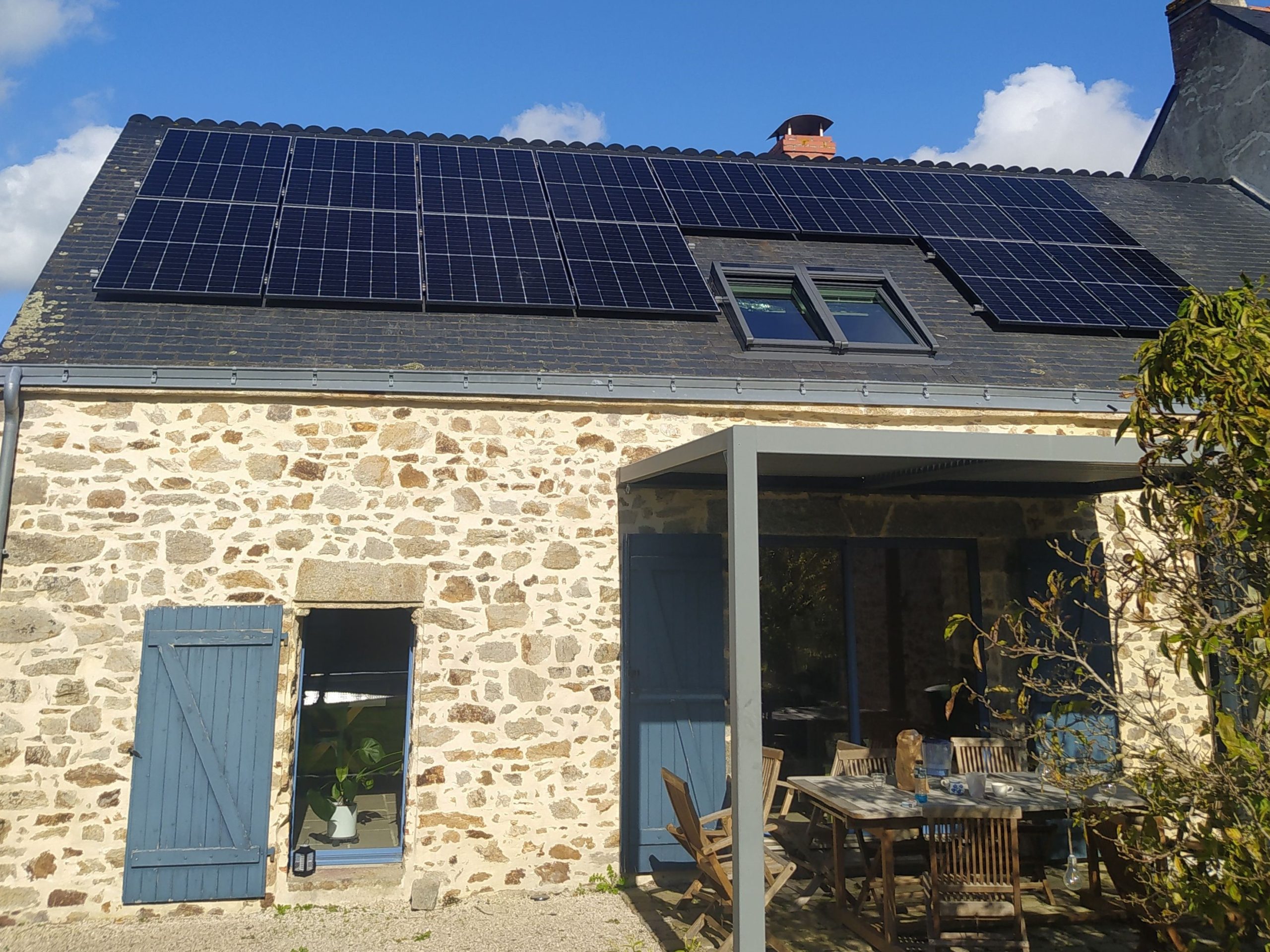 installateurs-panneaux-solaires-5 Vous ne croirez jamais ce que ces installateurs de panneaux solaires en Charente-Maritime peuvent faire chez vous !