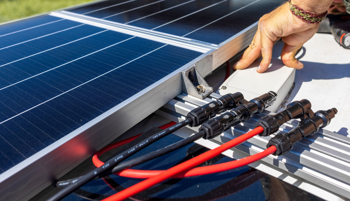 installation-kit-solaire-6 Guide pratique pour installer votre kit solaire d'autoconsommation