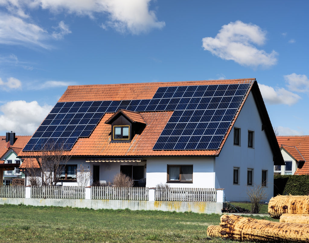 découvrez notre système photovoltaïque de 9 kw, idéal pour les particuliers et les entreprises souhaitant réduire leur facture d'électricité et contribuer à une énergie plus verte. profitez d'une installation performante et durable, adaptée à vos besoins énergétiques.