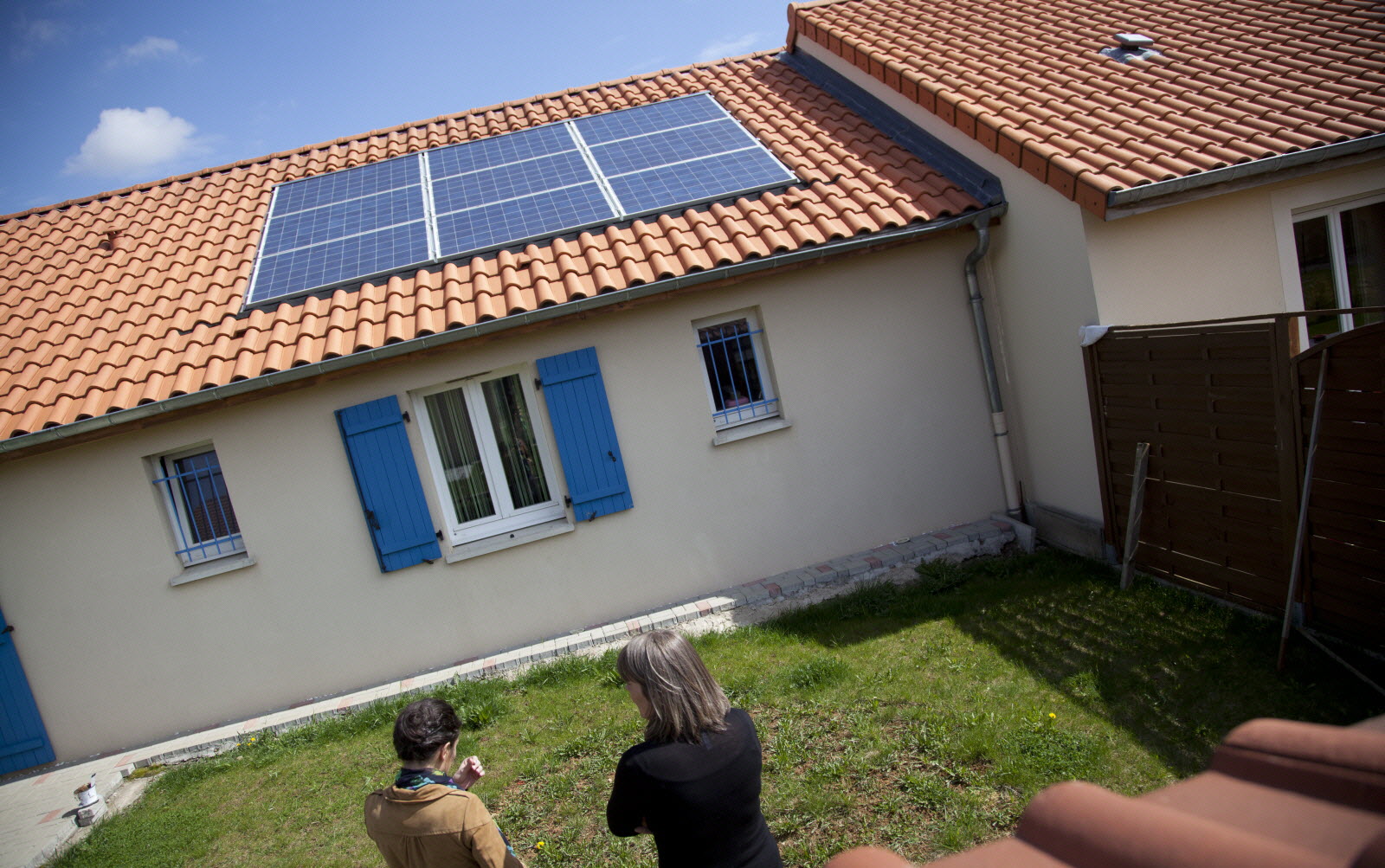 installation-photovoltaique-a-domicile-1 Installation photovoltaïque : maximisez votre énergie à domicile