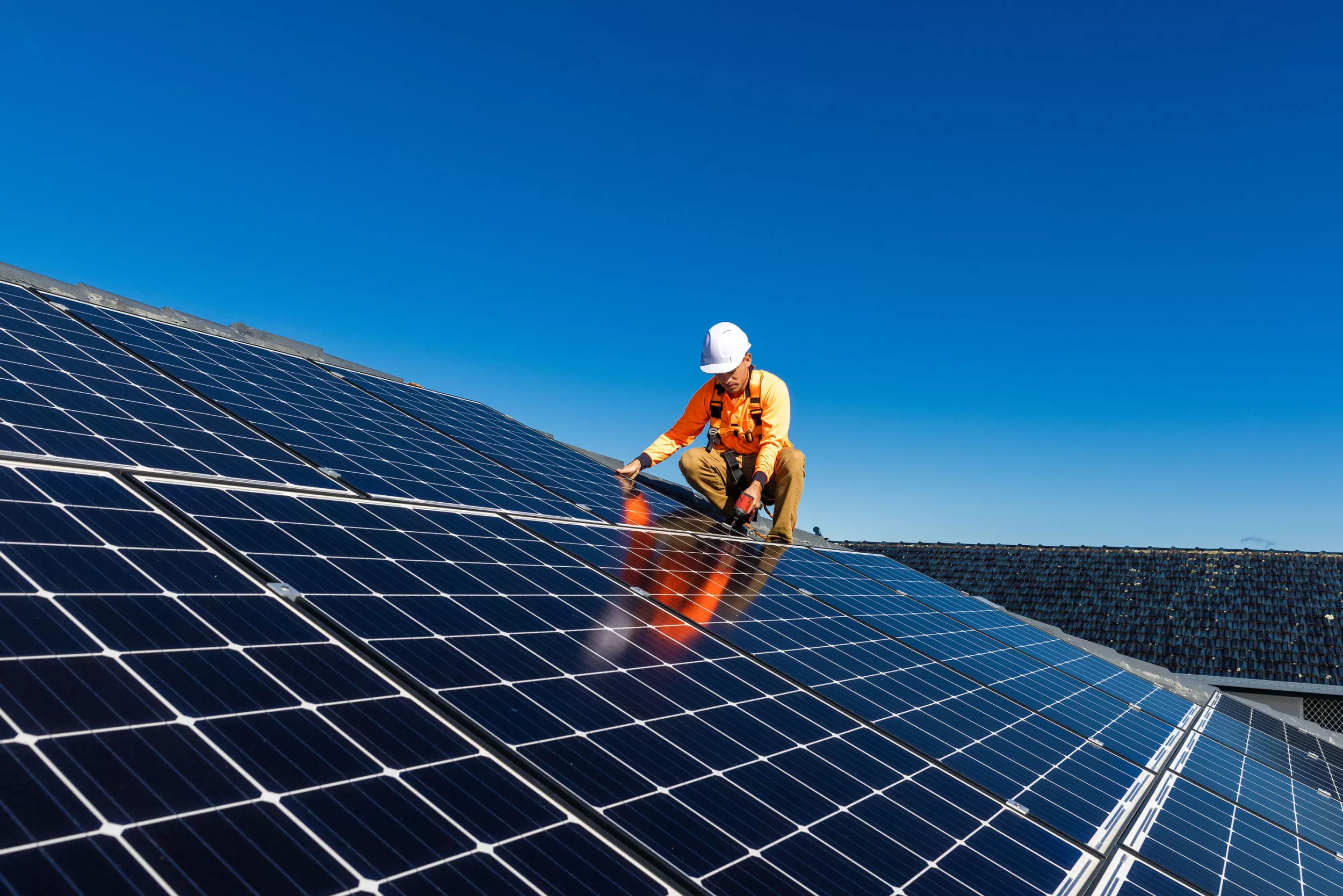 découvrez les avantages de l'autoconsommation photovoltaïque, une solution durable pour réduire vos factures d'électricité tout en préservant l'environnement. apprenez comment tirer profit de l'énergie solaire grâce à des installations adaptées à vos besoins.