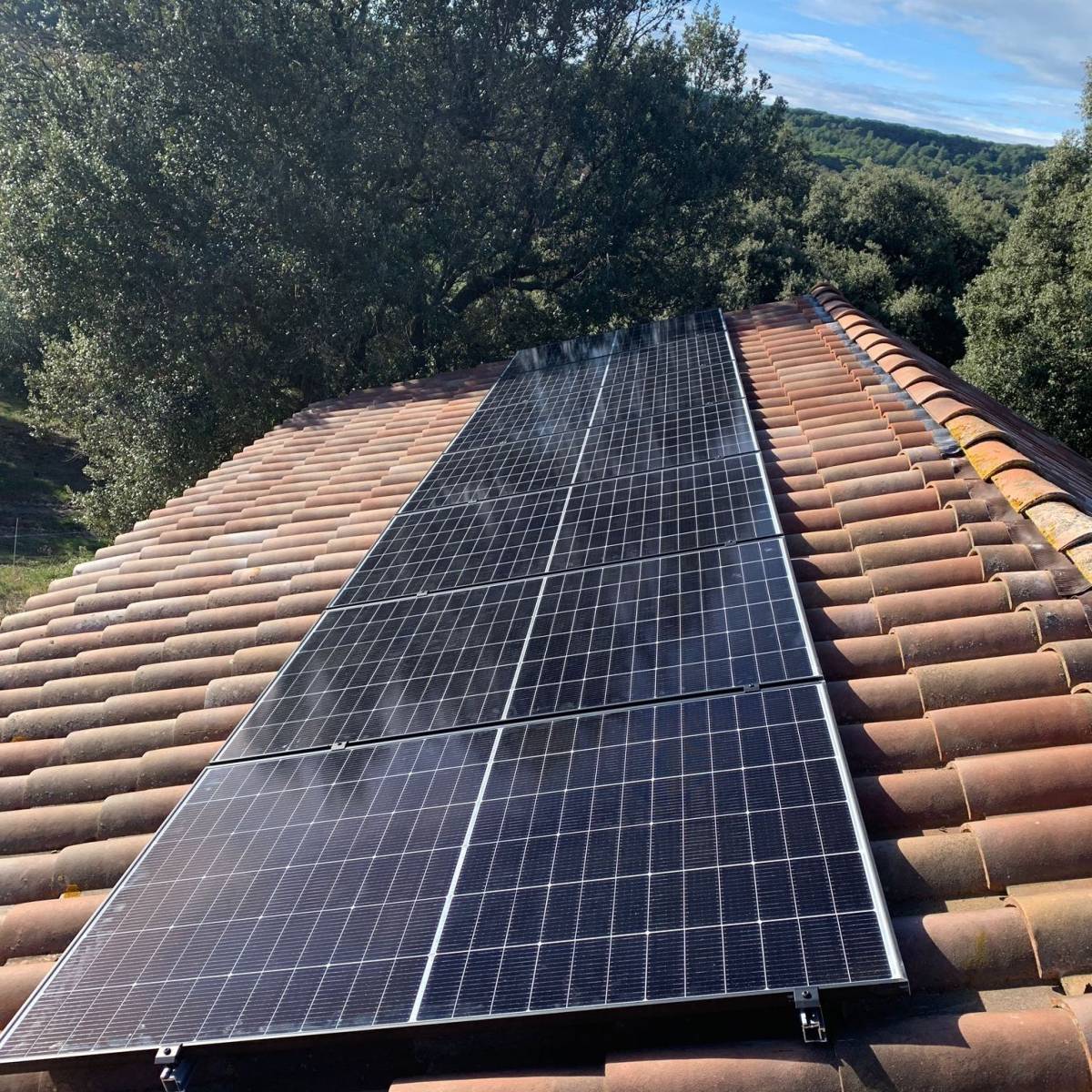découvrez notre gamme de panneaux solaires dans le gard, conçus pour maximiser l'efficacité énergétique et réduire votre facture d'électricité. optez pour une énergie propre et durable tout en valorisant votre patrimoine.