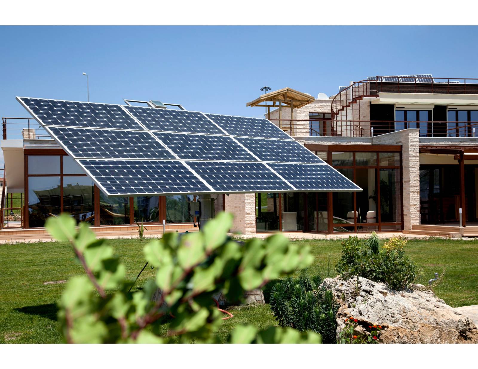 installer-panneaux-solaires-soi-meme-18 Découvrez comment installer des panneaux solaires vous-même et économiser des milliers d'euros !