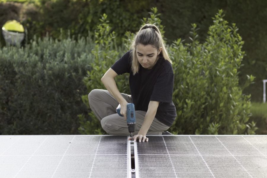 installer-panneaux-solaires-soi-meme-32 Découvrez comment installer des panneaux solaires vous-même et économisez des milliers d'euros !