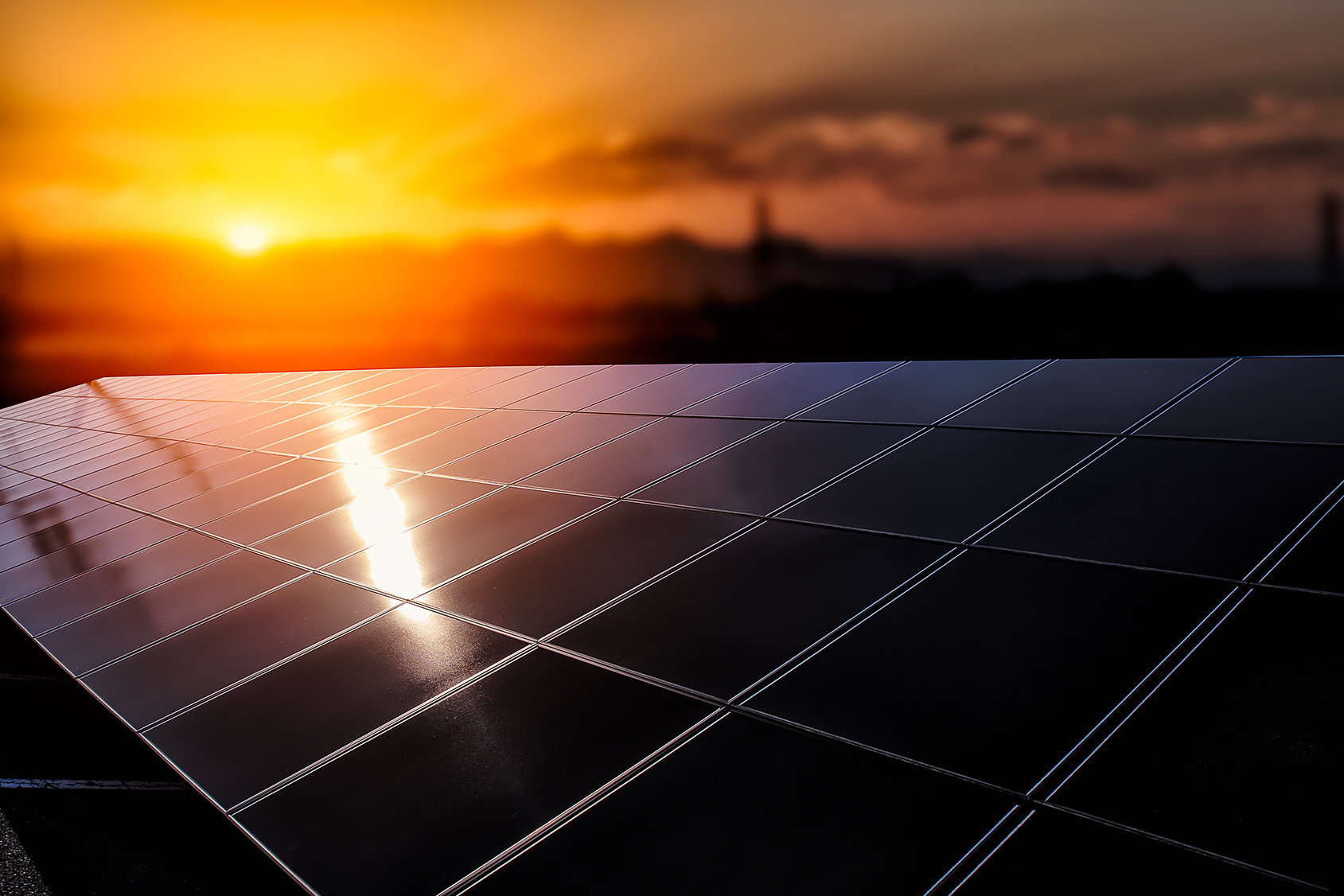 découvrez les avantages des panneaux solaires pour réduire votre facture d'énergie et contribuer à la protection de l'environnement. informez-vous sur les différentes technologies, les aides disponibles et comment installer des panneaux solaires chez vous.