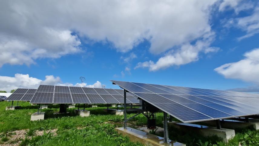 marche-panneaux-solaires-2024-3 Découvrez pourquoi le marché des panneaux solaires va exploser en 2024 !