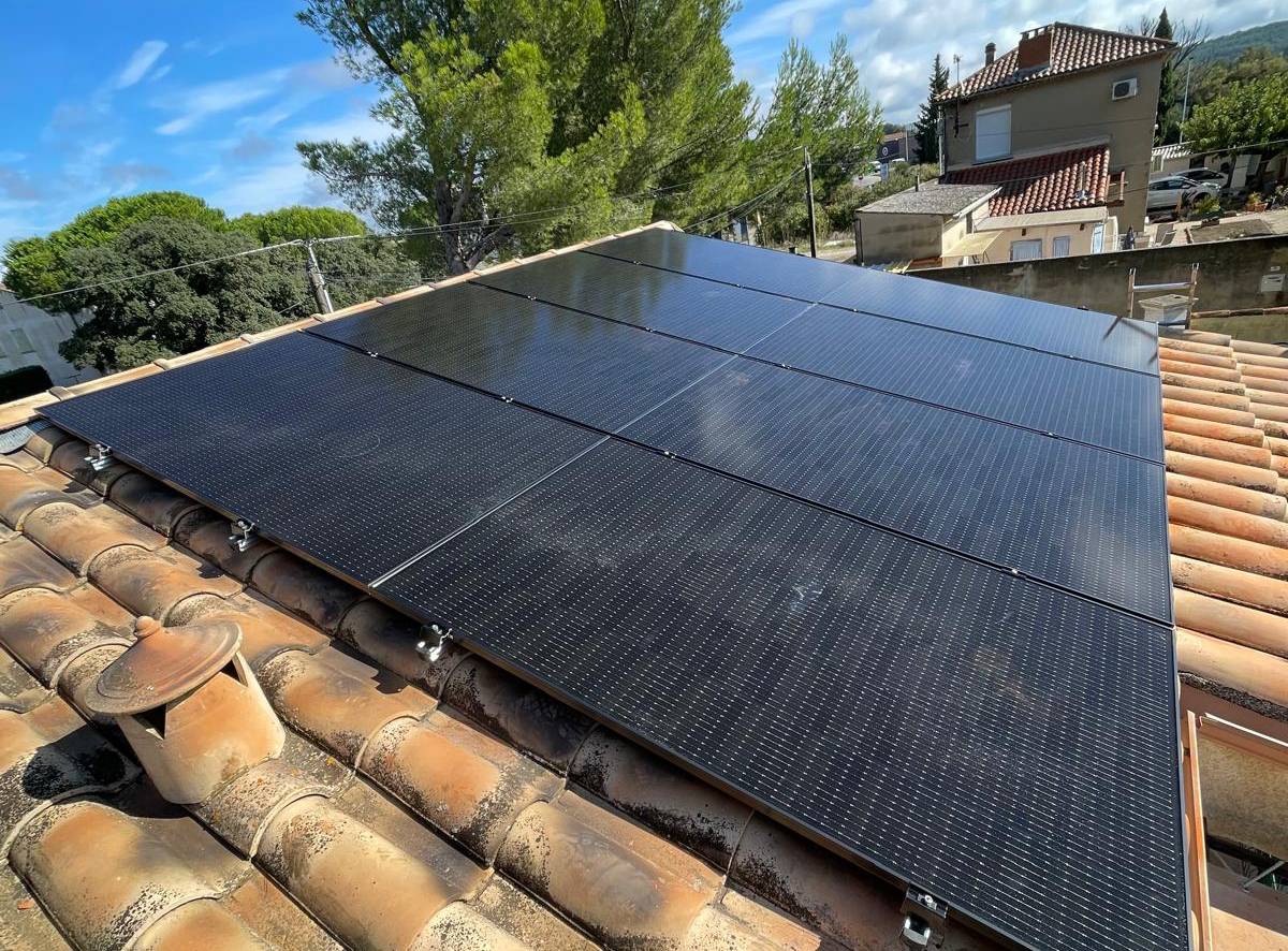 découvrez nos services d'installation de panneaux photovoltaïques. profitez d'une énergie renouvelable et réduisez vos factures d'électricité avec des solutions sur mesure, respectueuses de l'environnement et adaptées à vos besoins.
