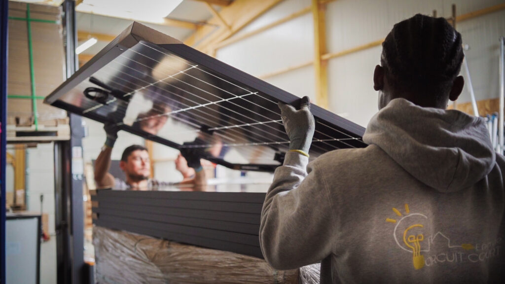 panne-photovoltaique Comment résoudre une panne de votre installation photovoltaïque