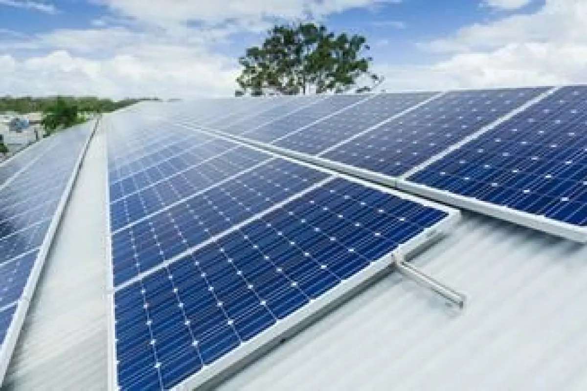 panneau-photovoltaique-9 Découvrez le panneau photovoltaïque qui va changer votre facture d'électricité à jamais !