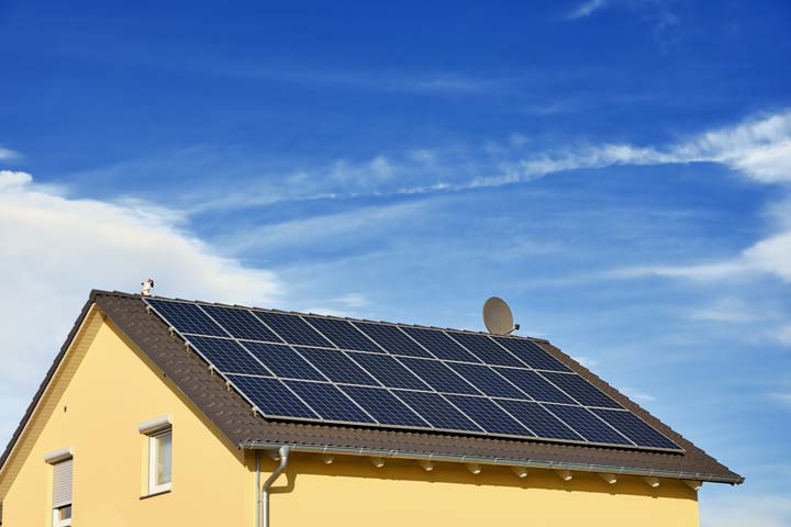 panneau-solaire-et-facture-delectricite-2 Découvrez comment un panneau solaire propriétaire pourrait transformer votre facture d'électricité en un rêve