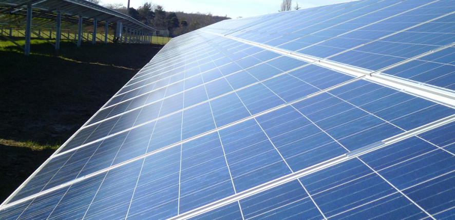panneau-solaire-succes Découvrez comment ce simple panneau solaire a transformé une entreprise en succès éclatant !