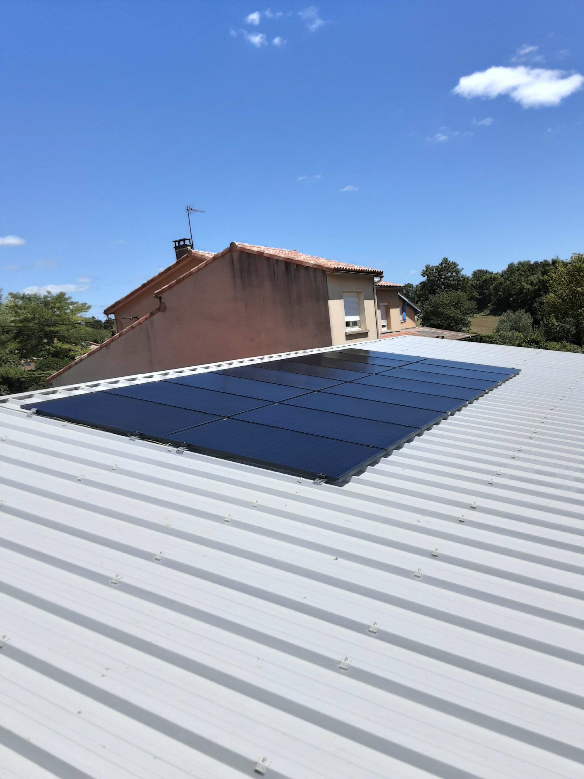 panneaux-photovoltaiques-a-albi-2 Installation de panneaux photovoltaïques à Albi : guide pratique et étapes essentielles