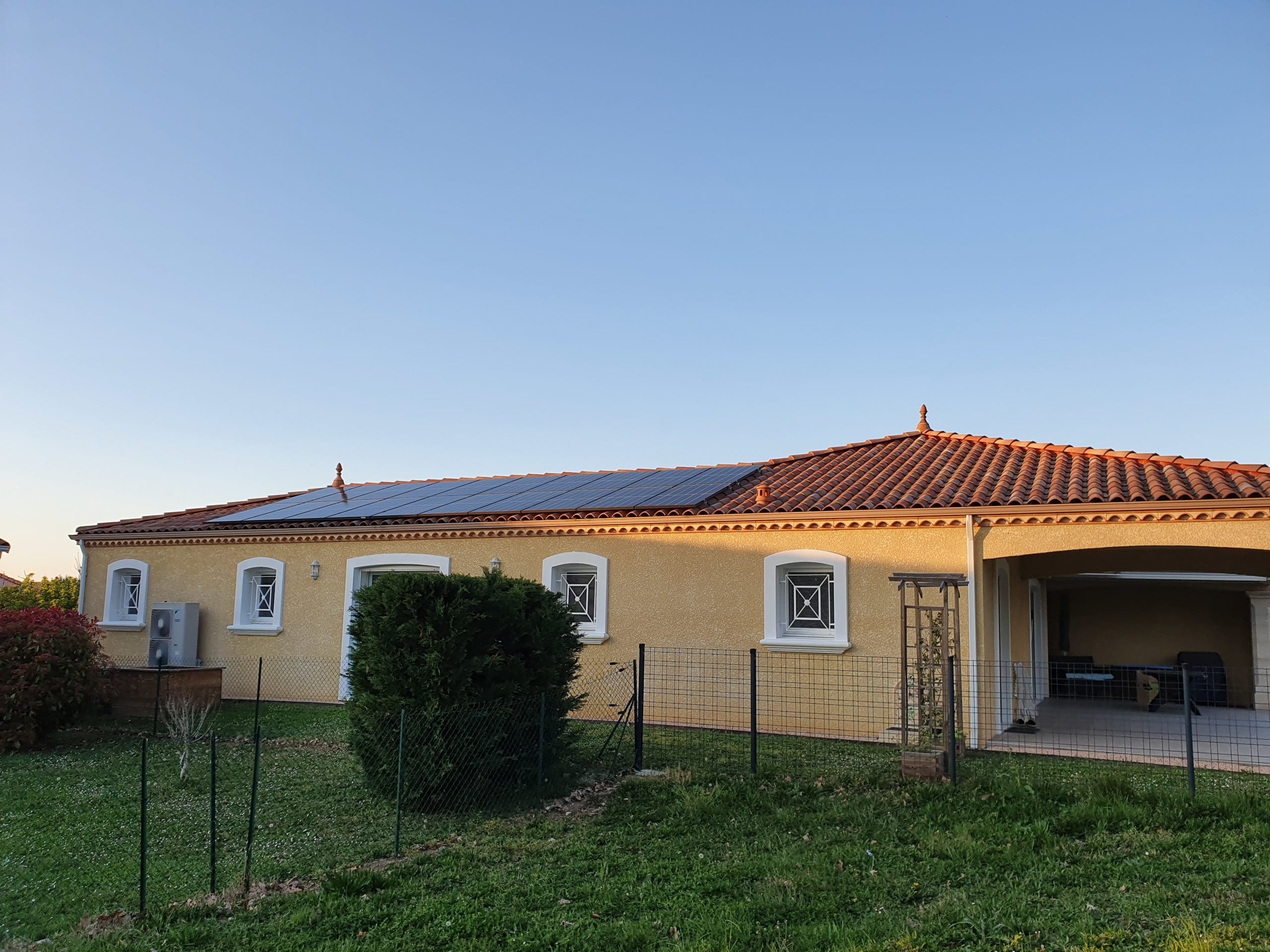 panneaux-photovoltaiques-a-castres-4 Installation de panneaux photovoltaïques à Castres : guide pratique pour les particuliers