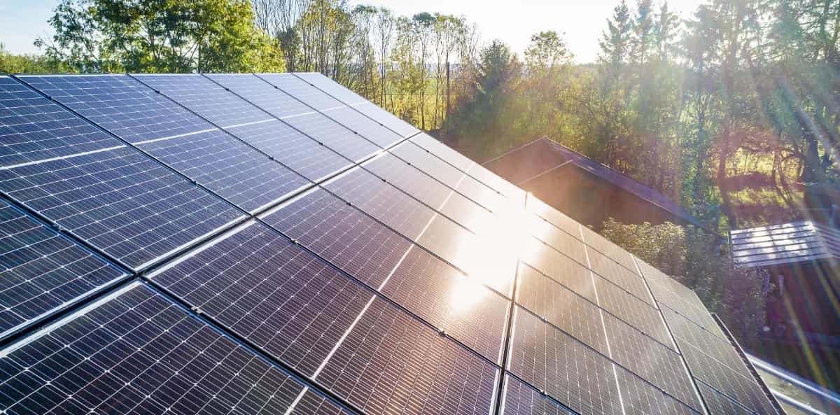panneaux-photovoltaiques-en-nouvelle-aquitaine-2 Découvrez comment les panneaux photovoltaïques transforment la Nouvelle-Aquitaine en eldorado énergétique
