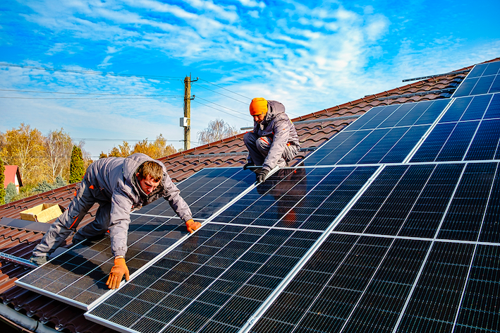 panneaux-photovoltaiques-et-facture-1 Izi by edf : découvrez comment ces panneaux photovoltaïques vont transformer votre facture d'électricité !