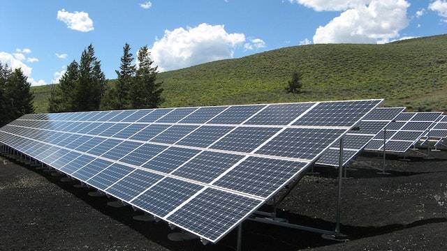 panneaux-photovoltaiques-rentables-25 Installation de panneaux photovoltaïques : une solution énergétique rentable
