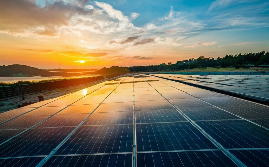 panneaux-solaires-10 Installation de panneaux solaires : un investissement rentable pour votre avenir