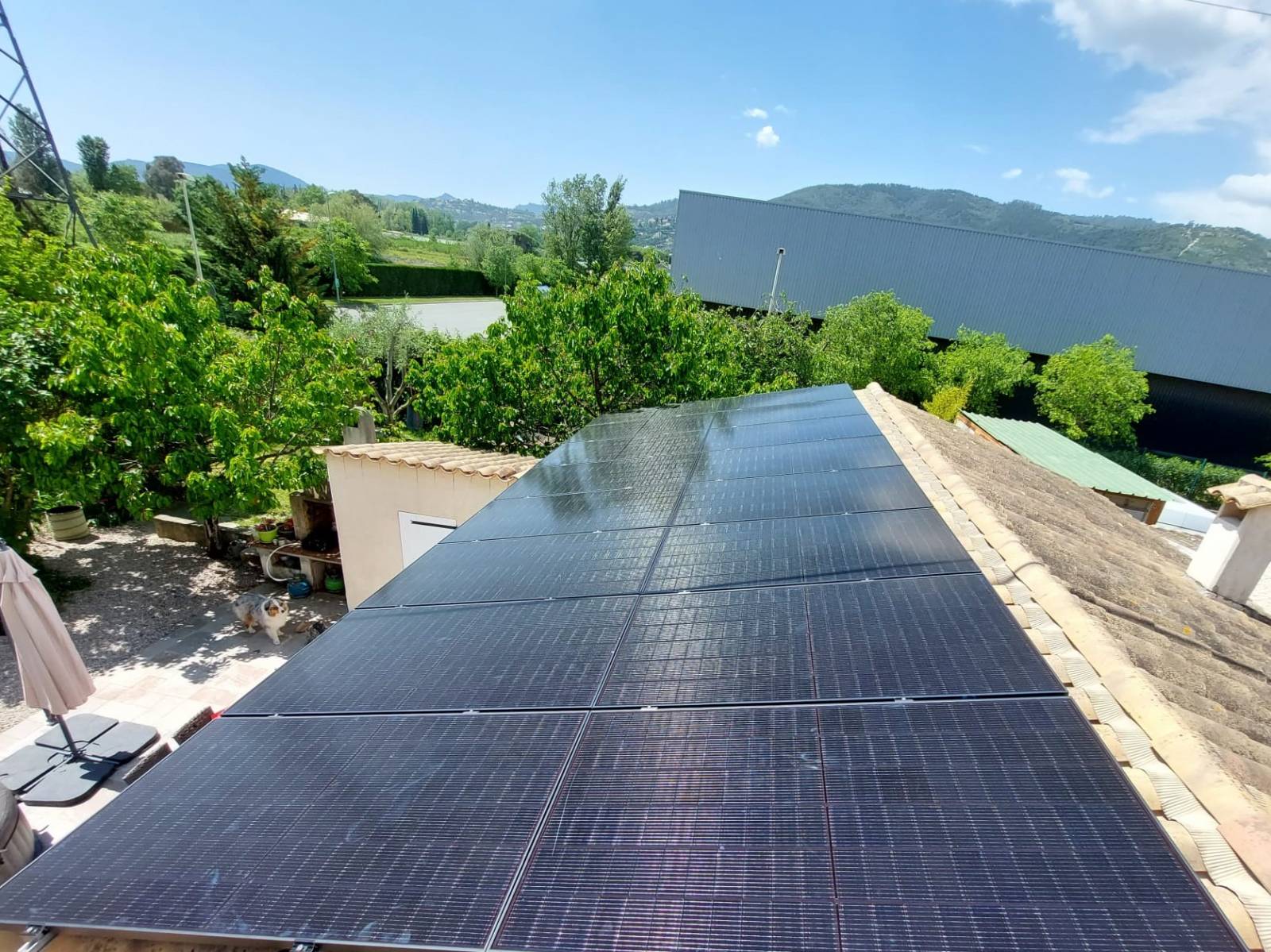 panneaux-solaires-alpes-maritimes Découvrez comment les panneaux solaires transforment les Alpes-Maritimes en un paradis énergétique