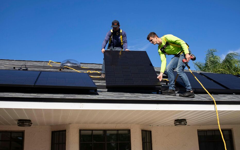 panneaux-solaires-edf-2025-1 Découvrez pourquoi les panneaux solaires d'EDF vont transformer votre facture d'électricité en 2025 !
