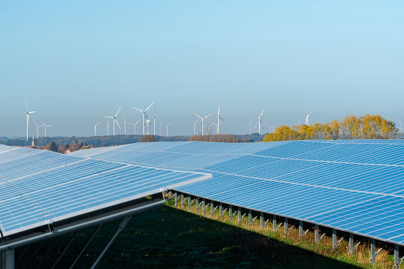 panneaux-solaires-facture-reduite-2 Découvrez comment des panneaux solaires peuvent réduire votre facture d'électricité de moitié !