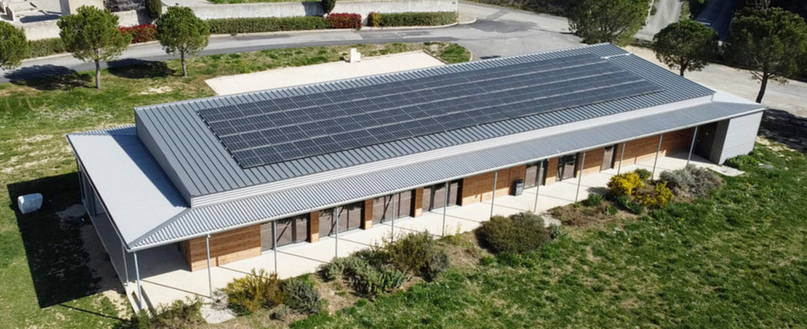 panneaux-solaires-maison-centrale-energetique-3 Découvrez comment les panneaux solaires peuvent transformer votre maison neuve en une véritable centrale énergétique !