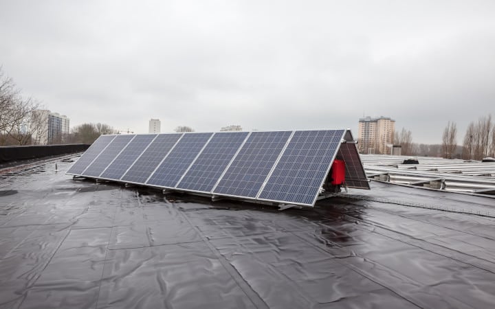 découvrez les avantages des panneaux solaires pour une énergie renouvelable, durable et économique. optimisez votre consommation d'énergie tout en réduisant votre empreinte carbone grâce à des solutions solaires adaptées à vos besoins.