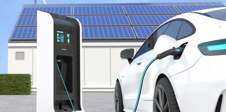 panneaux-solaires-rentables-7 Découvrez pourquoi les panneaux solaires pourraient vous rapporter de l'argent plutôt que de vous coûter une fortune !