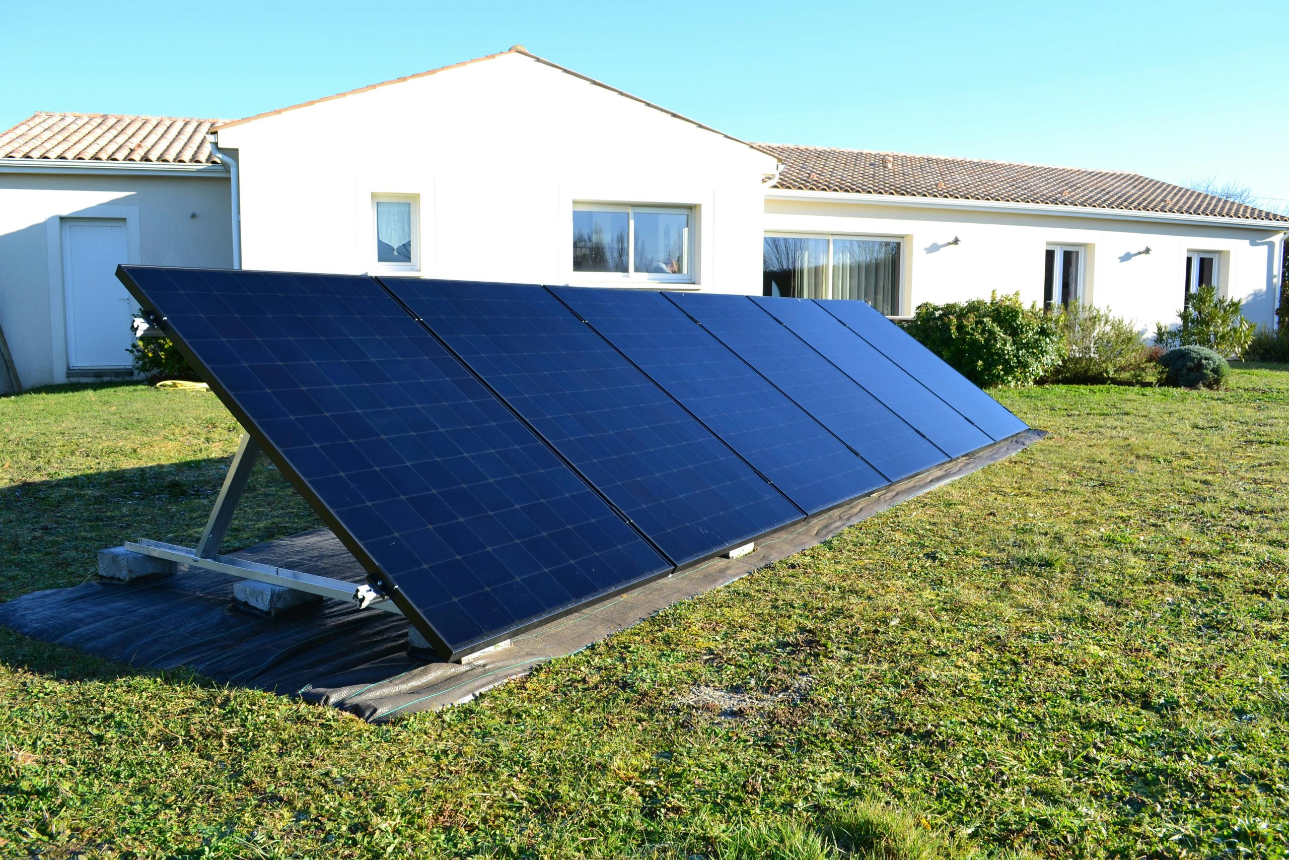 permis-photovoltaique-2-scaled Installation photovoltaïque au sol : démarches pour obtenir un permis