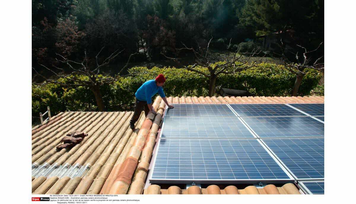 photovoltaique-residentiel-economies Découvrez comment le photovoltaïque résidentiel peut alléger votre facture d'électricité dès aujourd'hui !