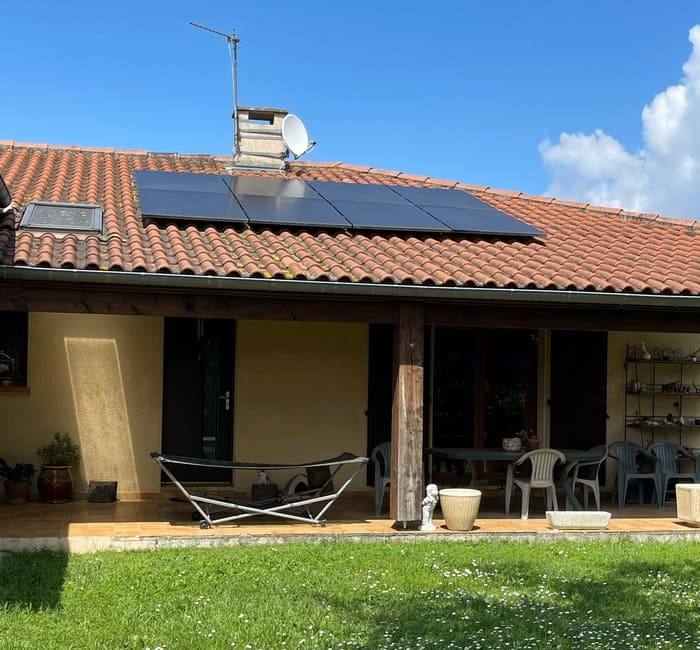 découvrez les tarifs de l'installation photovoltaïque au m². comparez les prix, les différents systèmes solaires et les aides financières disponibles pour rendre votre transition énergétique plus économique et durable.