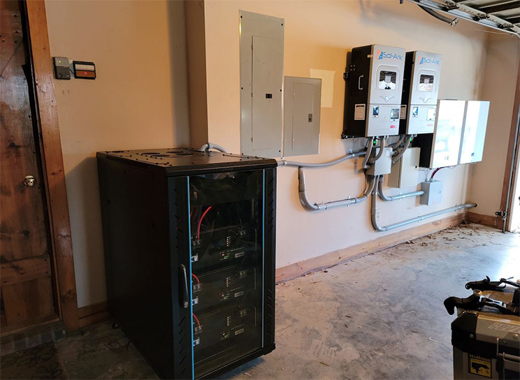 stockage-batterie-photovoltaique Installation photovoltaïque : quelle part pour le stockage batterie ?