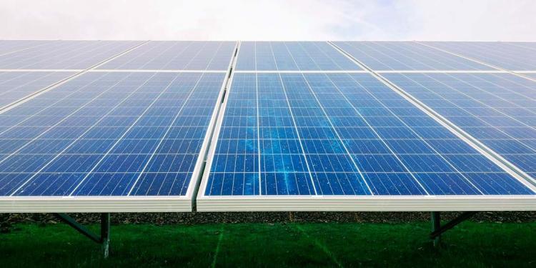 découvrez les solutions photovoltaïques en eure-et-loir pour produire votre propre électricité. profitez des avantages des panneaux solaires, des aides financières et contribuez à la transition énergétique tout en réduisant vos factures d'énergie.