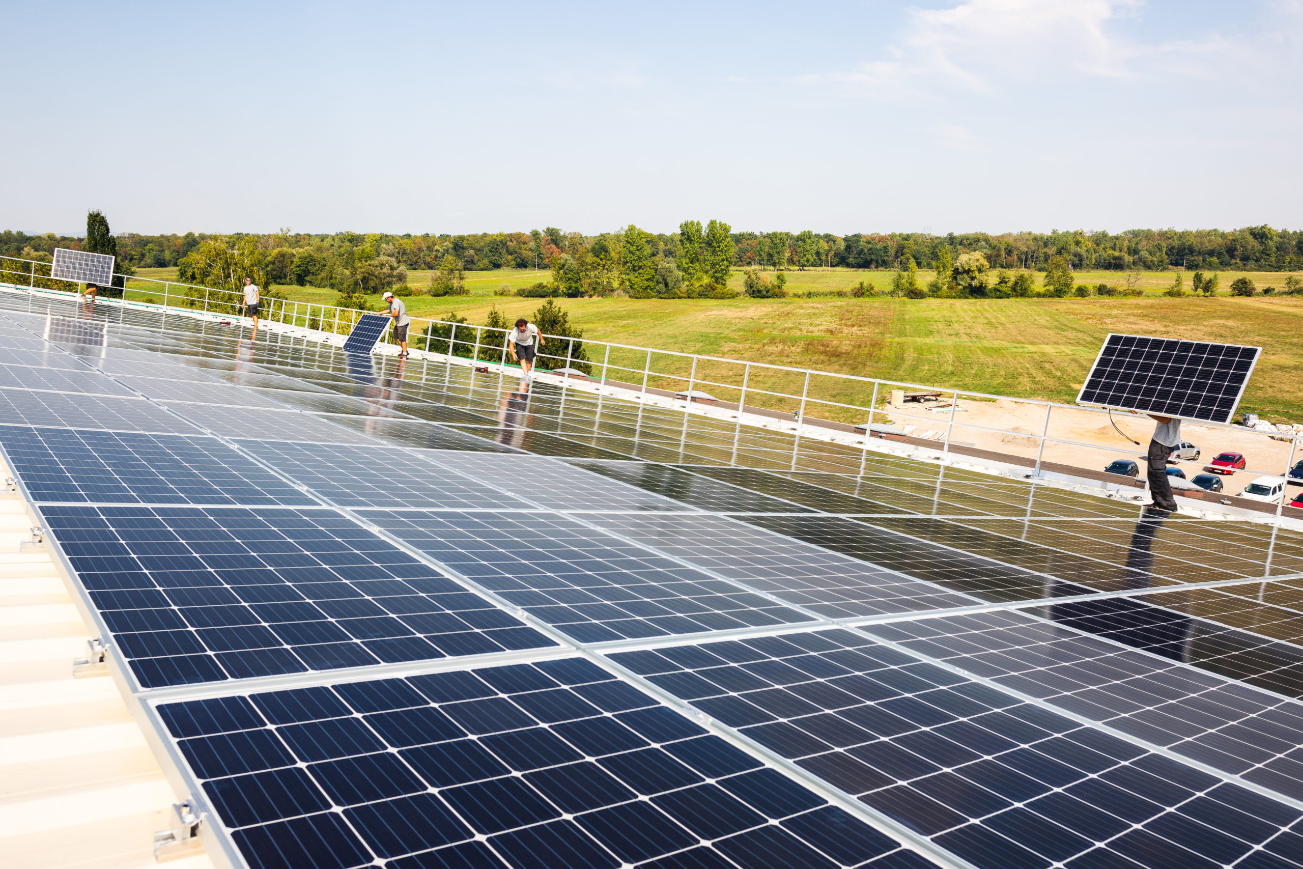 découvrez les avantages des panneaux photovoltaïques pour produire votre propre électricité, réduire vos factures d'énergie et contribuer à la protection de l'environnement. adoptez une solution durable et économique grâce à l'énergie solaire.