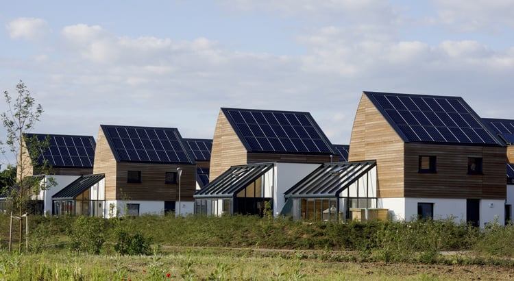 découvrez le coût des systèmes photovoltaïques de 2 à 4 kw. cette guide vous éclaire sur les prix, les subventions disponibles et le retour sur investissement pour l'installation de panneaux solaires chez vous.