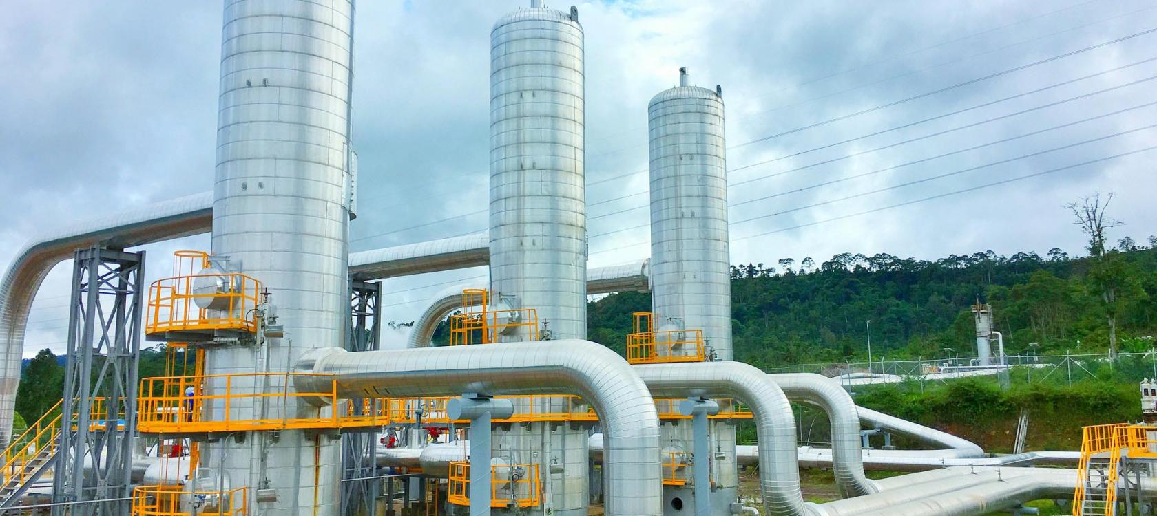 découvrez comment les énergies renouvelables transforment l'industrie en offrant des solutions durables et innovantes. explorez les synergies entre technologies vertes et pratiques industrielles pour un avenir plus respectueux de l'environnement.