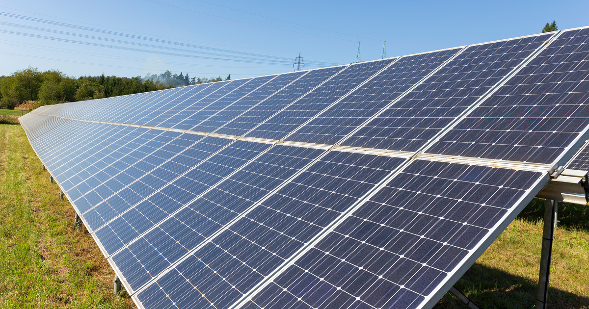 découvrez les prix des panneaux solaires en 2025 et anticipez vos investissements dans l'énergie renouvelable. informez-vous sur les tendances du marché, les subventions disponibles et les meilleures options écologiques pour réduire vos factures d'électricité.