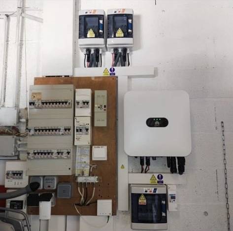 découvrez notre service d'installation photovoltaïque avec edf. optimisez votre consommation d'énergie et réduisez vos factures grâce à des solutions adaptées à vos besoins. un accompagnement personnalisé pour une transition énergétique réussie.