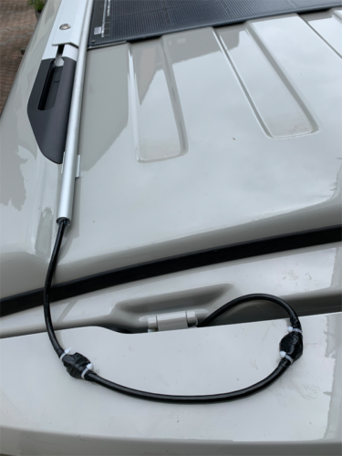 découvrez notre service d'installation photovoltaïque spécialement conçu pour le vw t6. profitez d'une énergie renouvelable et d'une autonomie accrue lors de vos déplacements, tout en respectant l'environnement. optimisez votre véhicule avec notre expertise en solutions solaires.