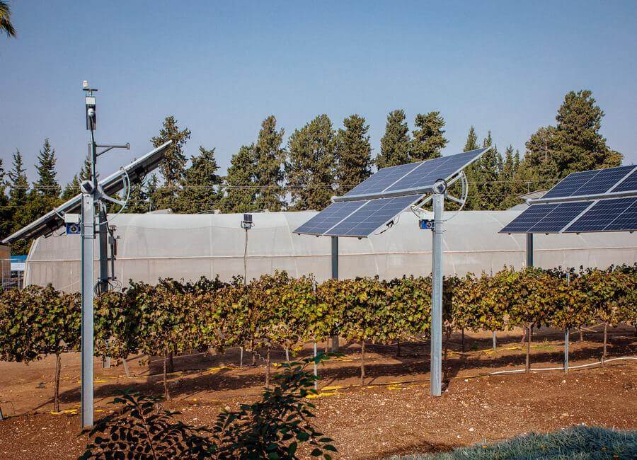 découvrez comment l'énergie solaire transforme l'agriculture en offrant des solutions durables et économiques pour l'irrigation, le chauffage des serres et l'alimentation des équipements agricoles. adoptez une approche écologique et efficace pour maximiser votre production tout en respectant l'environnement.