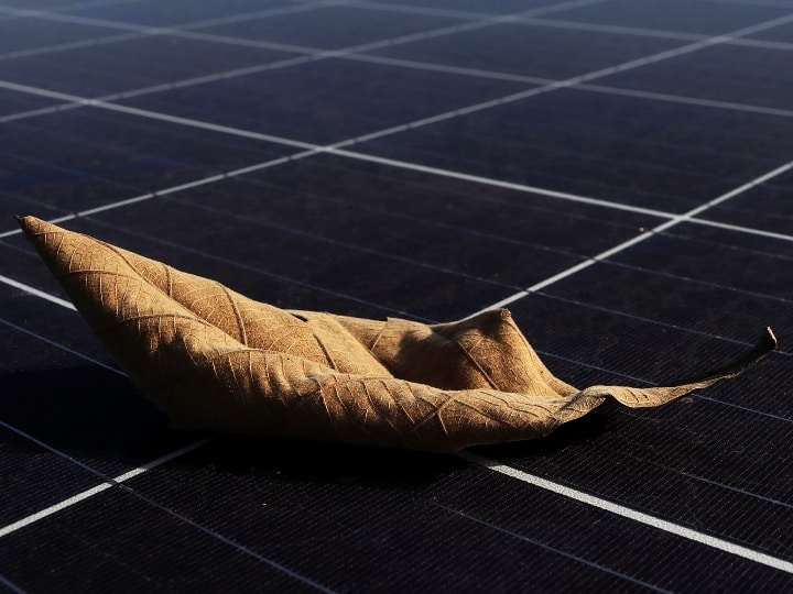 découvrez nos services d'entretien pour panneaux photovoltaïques, garantissant une performance optimale et une durabilité accrue de votre installation solaire. profitez d'une énergie renouvelable efficace et réduisez vos factures d'électricité grâce à notre expertise.