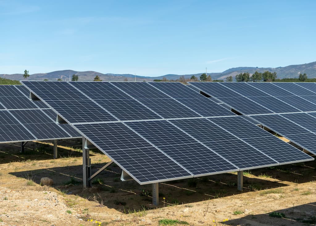 découvrez la vérité sur les panneaux photovoltaïques : avantages, inconvénients, et réalités du marché. informez-vous pour prendre des décisions éclairées sur l'énergie solaire!