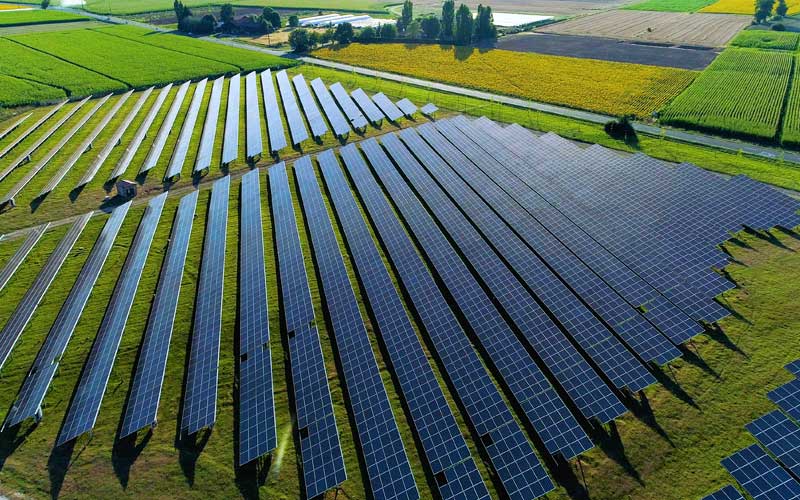 découvrez comment les panneaux photovoltaïques révolutionnent l'agriculture en offrant une source d'énergie durable, réduisant les coûts et améliorant la rentabilité des exploitations. optez pour des solutions écologiques et rentables dès aujourd'hui.