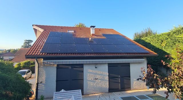 découvrez notre guide photovoltaïque pro, conçu pour vous aider à maîtriser l'énergie solaire. apprenez tout sur l'installation, l'entretien et l'optimisation de vos panneaux solaires afin de maximiser votre rendement énergétique et réduire vos factures.